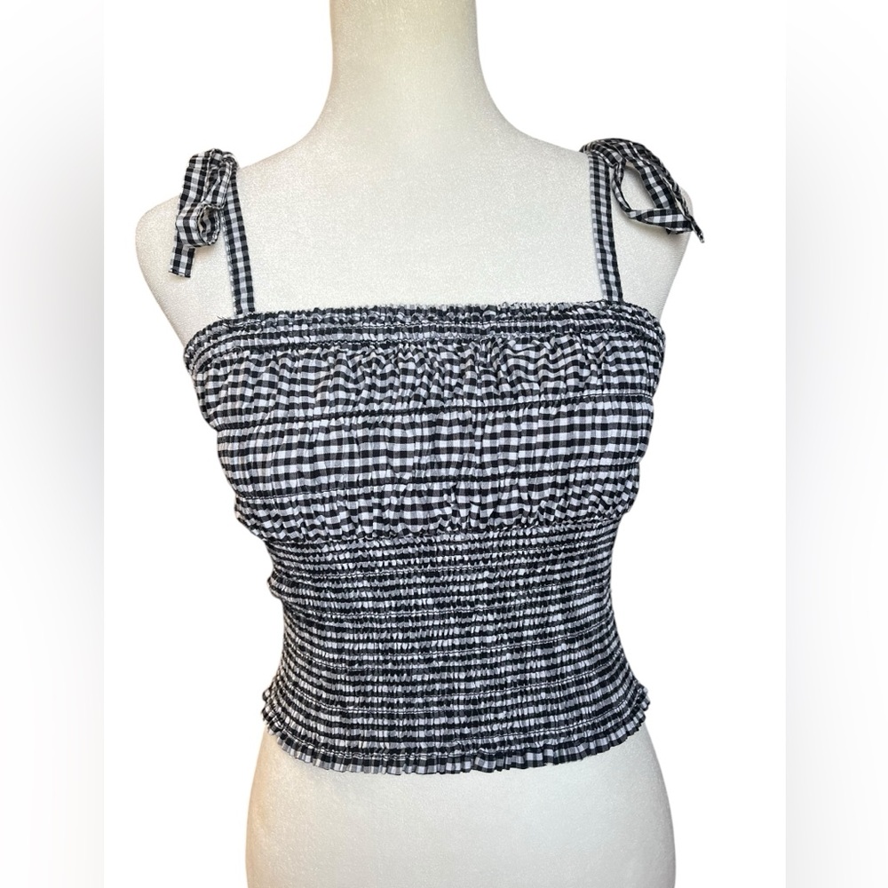 Forever 21 Black & White Plaid Crop Tank Top - Medium